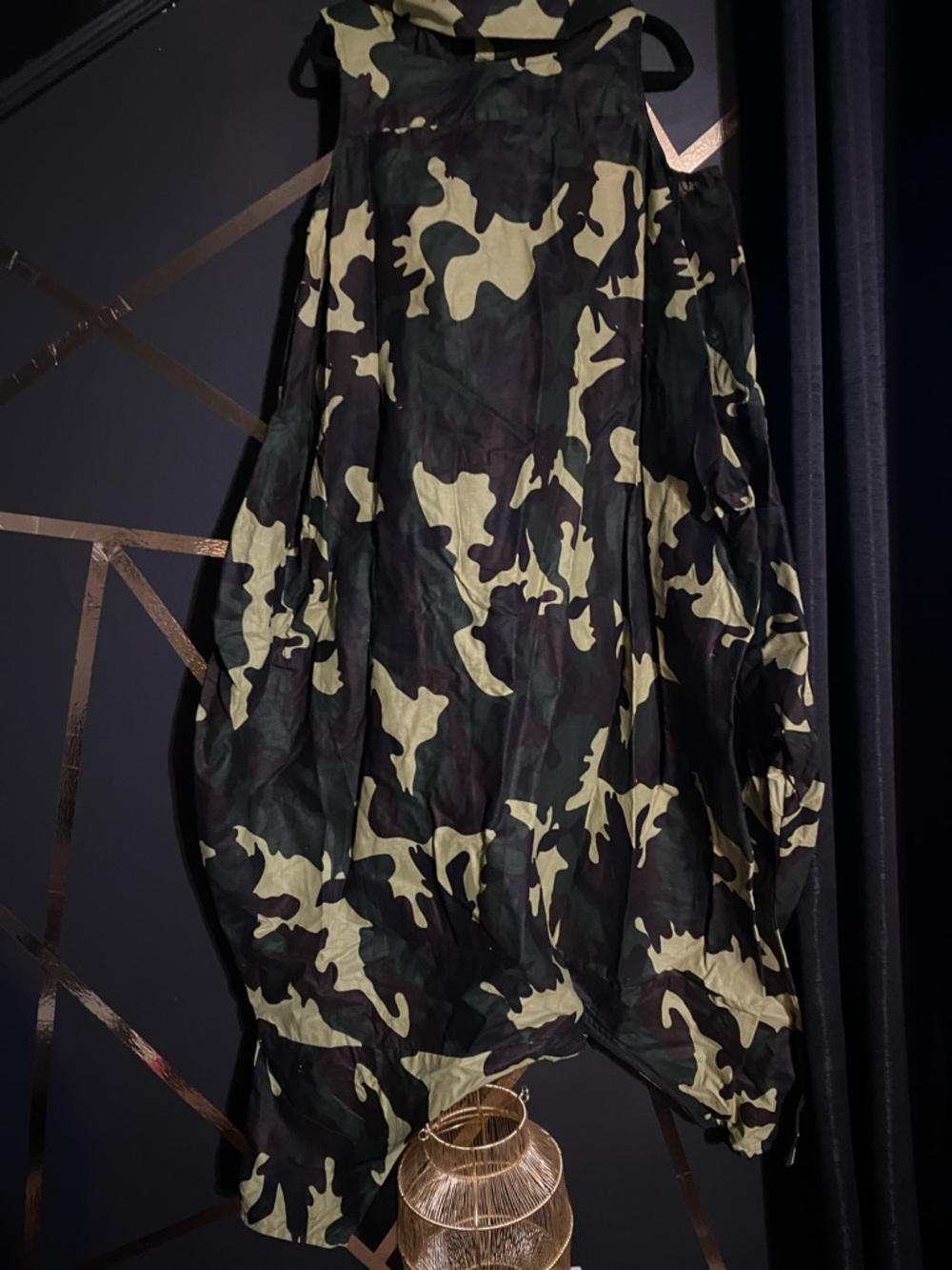 Men's Camouflage Hooded Jacket - Green & Black